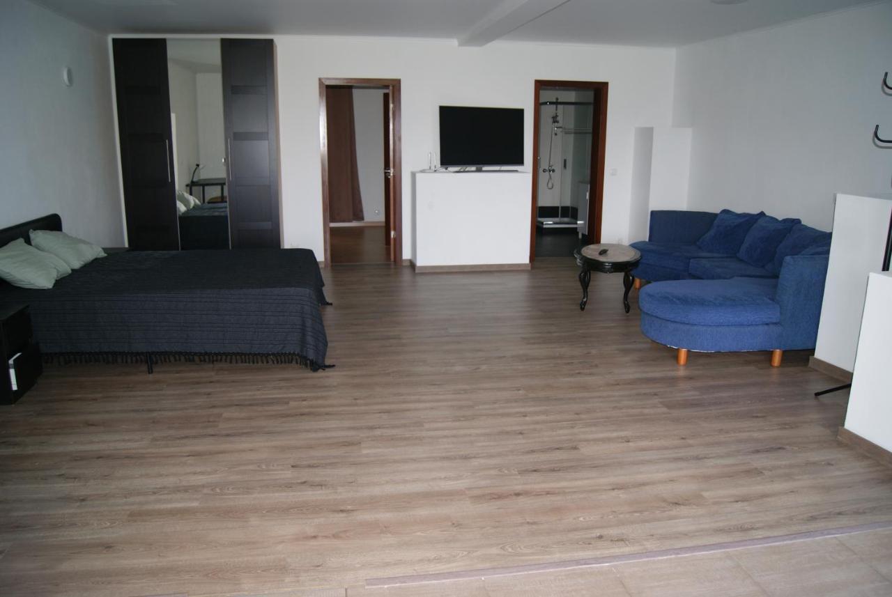 Apartamentos Praia Do Almoxarife Horta  Exterior foto